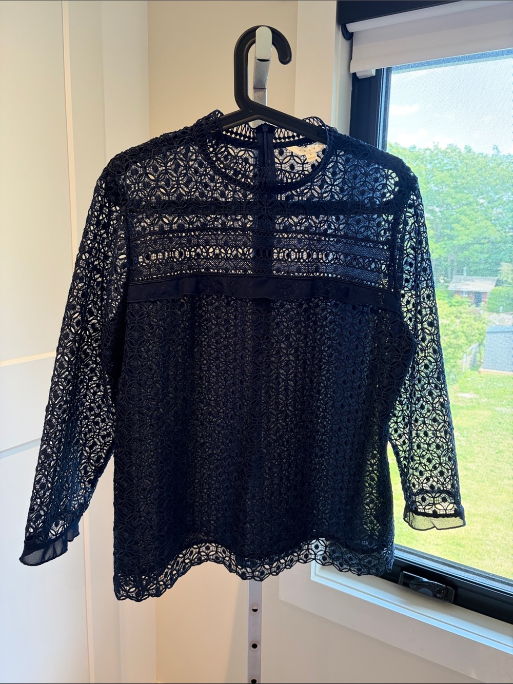 Adiva Navy Crochet Lace Long-Sleeve Blouse
